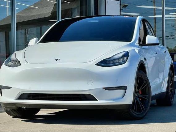TESLA MODEL Y 2020 5YJYGDEE6LF039630 image TESLA MODEL Y 2020 5YJYGDEE6LF039630 image